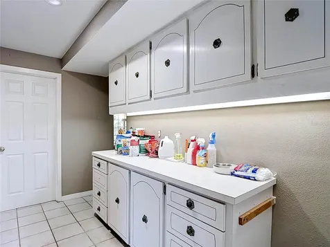 5433 Front Drive Holiday FL 34690