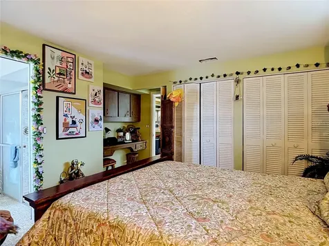 5433 Front Drive Holiday FL 34690