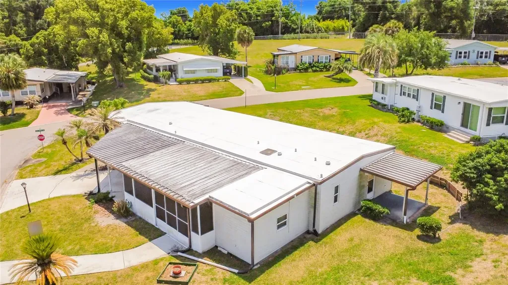 2002 SW Live Oak Lane Zellwood FL 32798