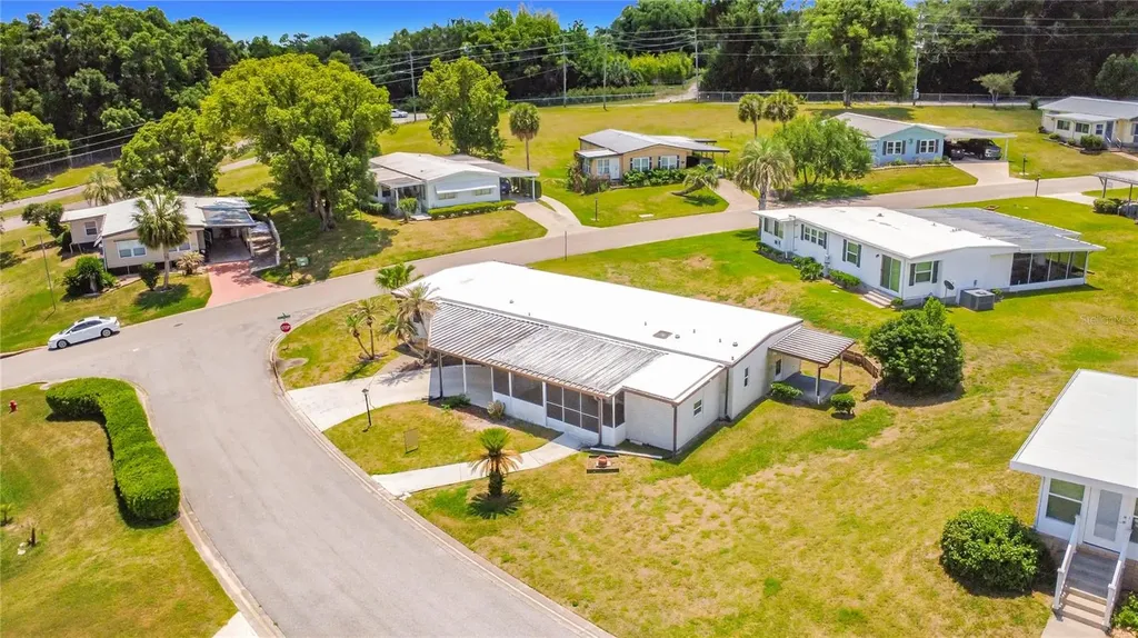 2002 SW Live Oak Lane Zellwood FL 32798