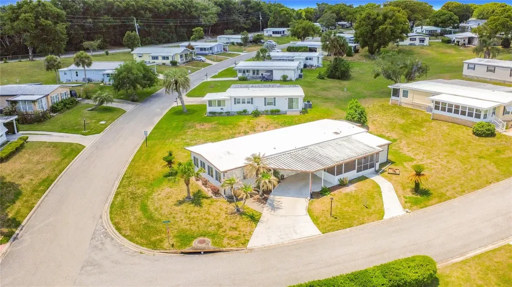 2002 SW Live Oak Lane Zellwood FL 32798