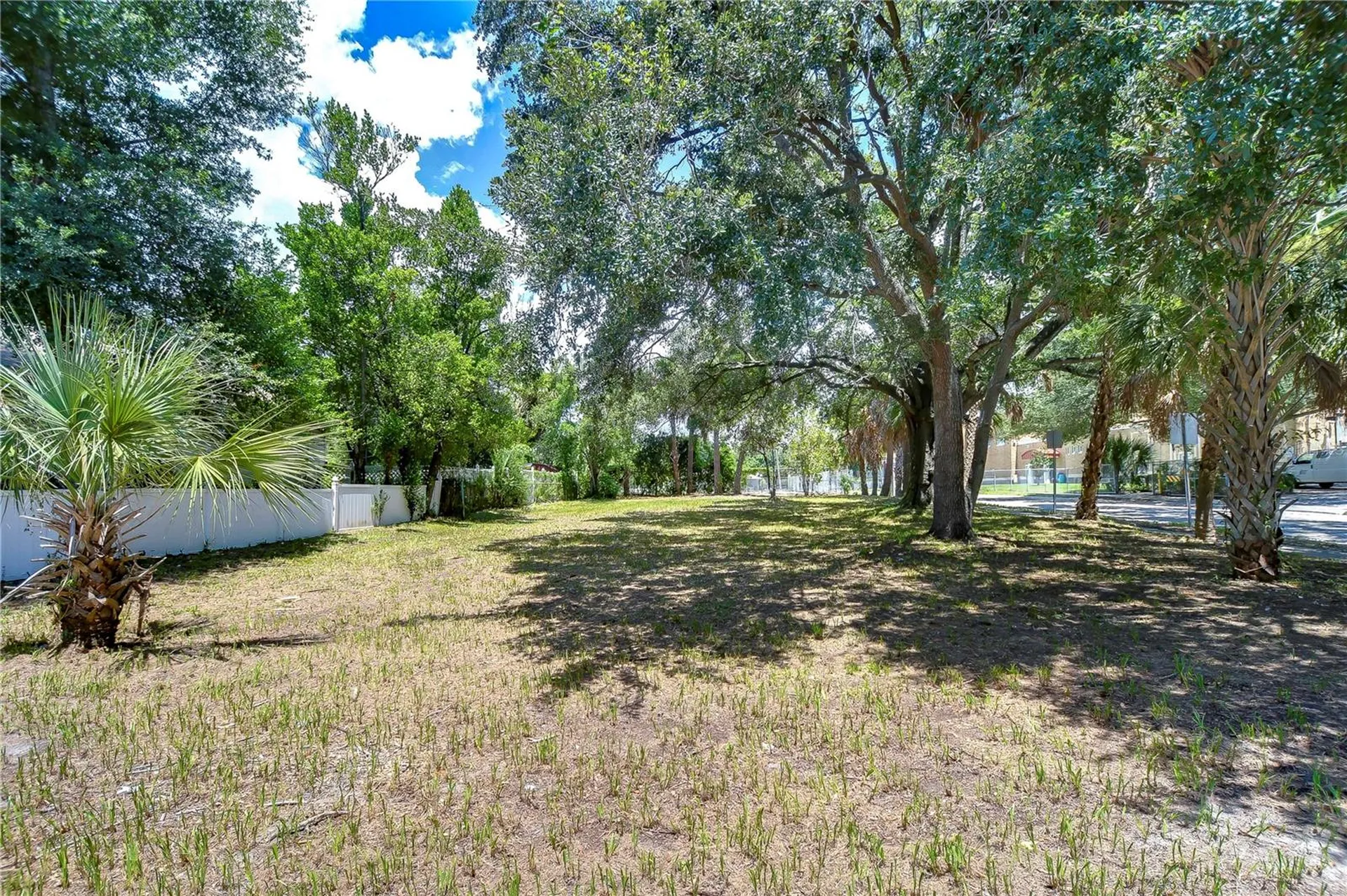 1522 E 26th Avenue Tampa FL 33605