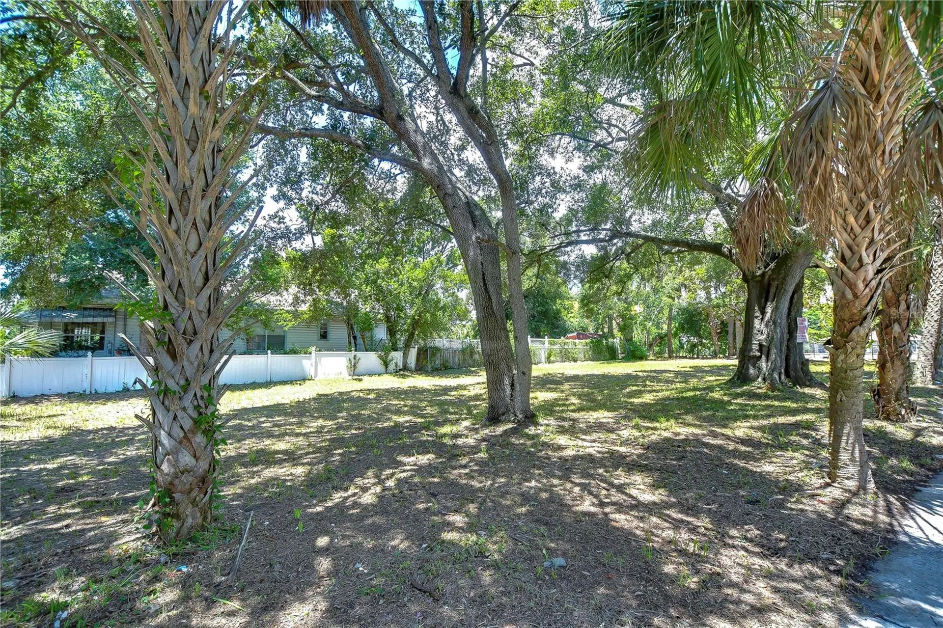 1522 E 26th Avenue Tampa FL 33605