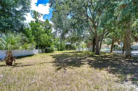 1522 E 26th Avenue Tampa FL 33605