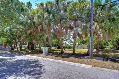 1522 E 26th Avenue Tampa FL 33605