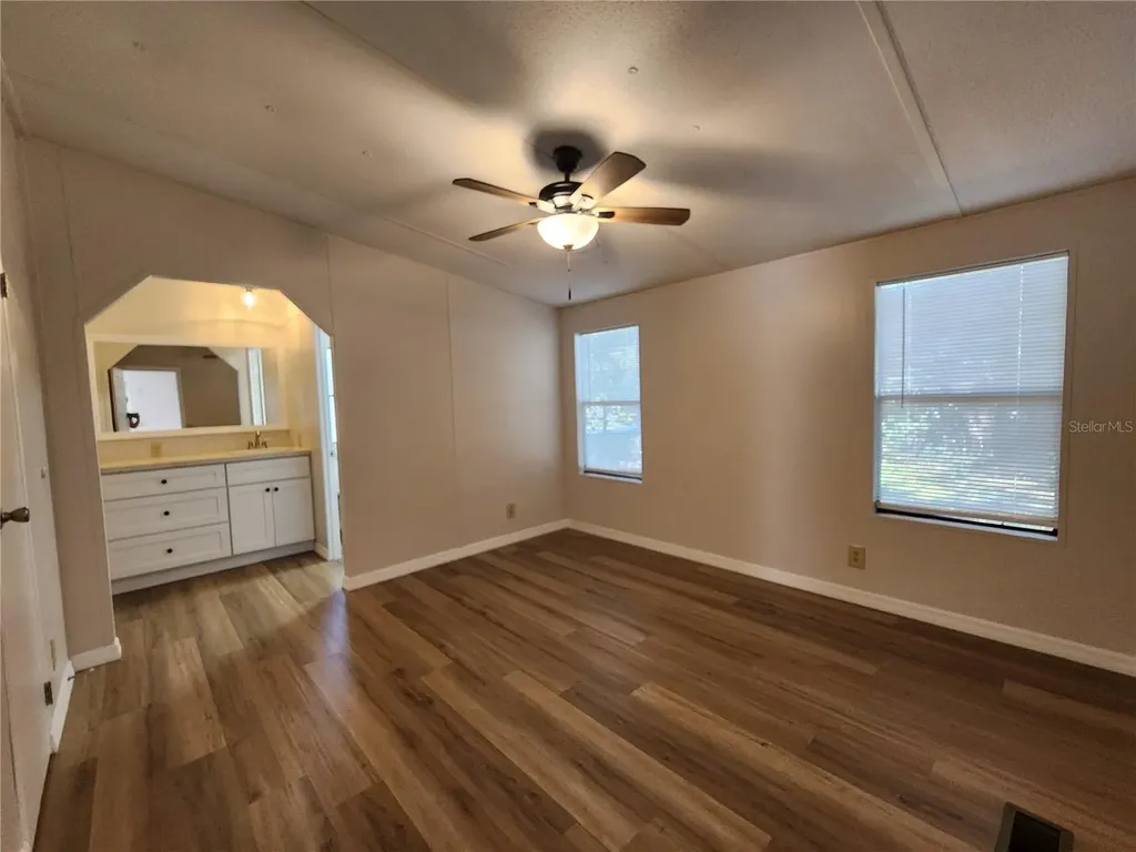 7351 NW 170th Street Trenton FL 32693