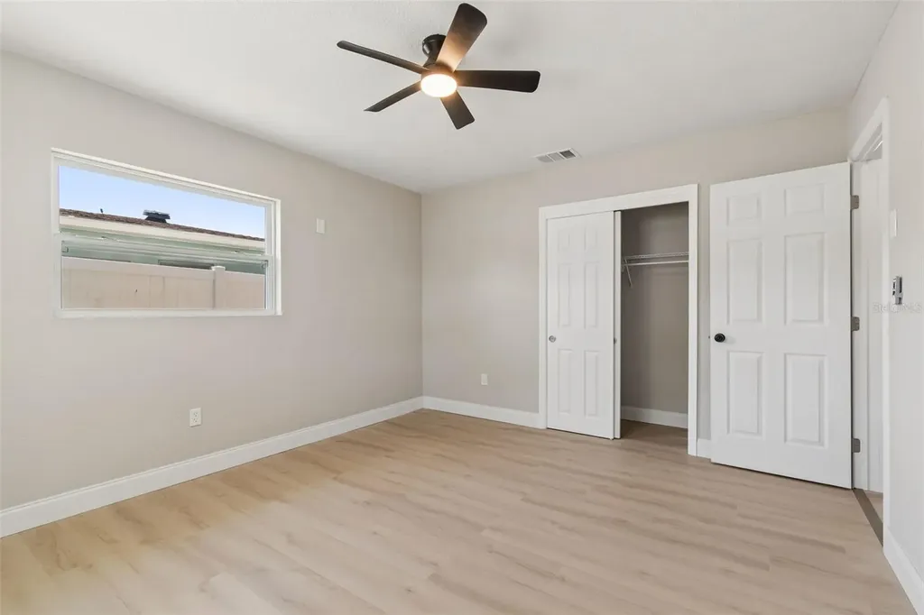 10229 N Valle Drive Tampa FL 33612
