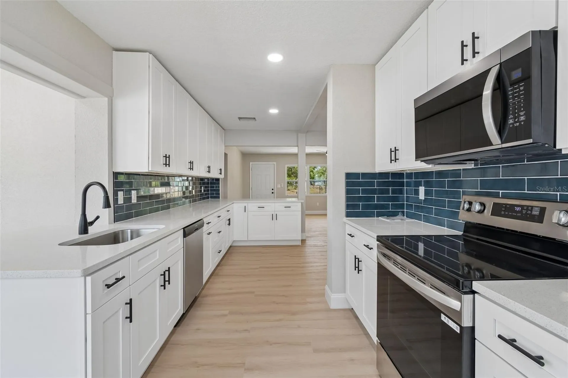 10229 N Valle Drive Tampa FL 33612