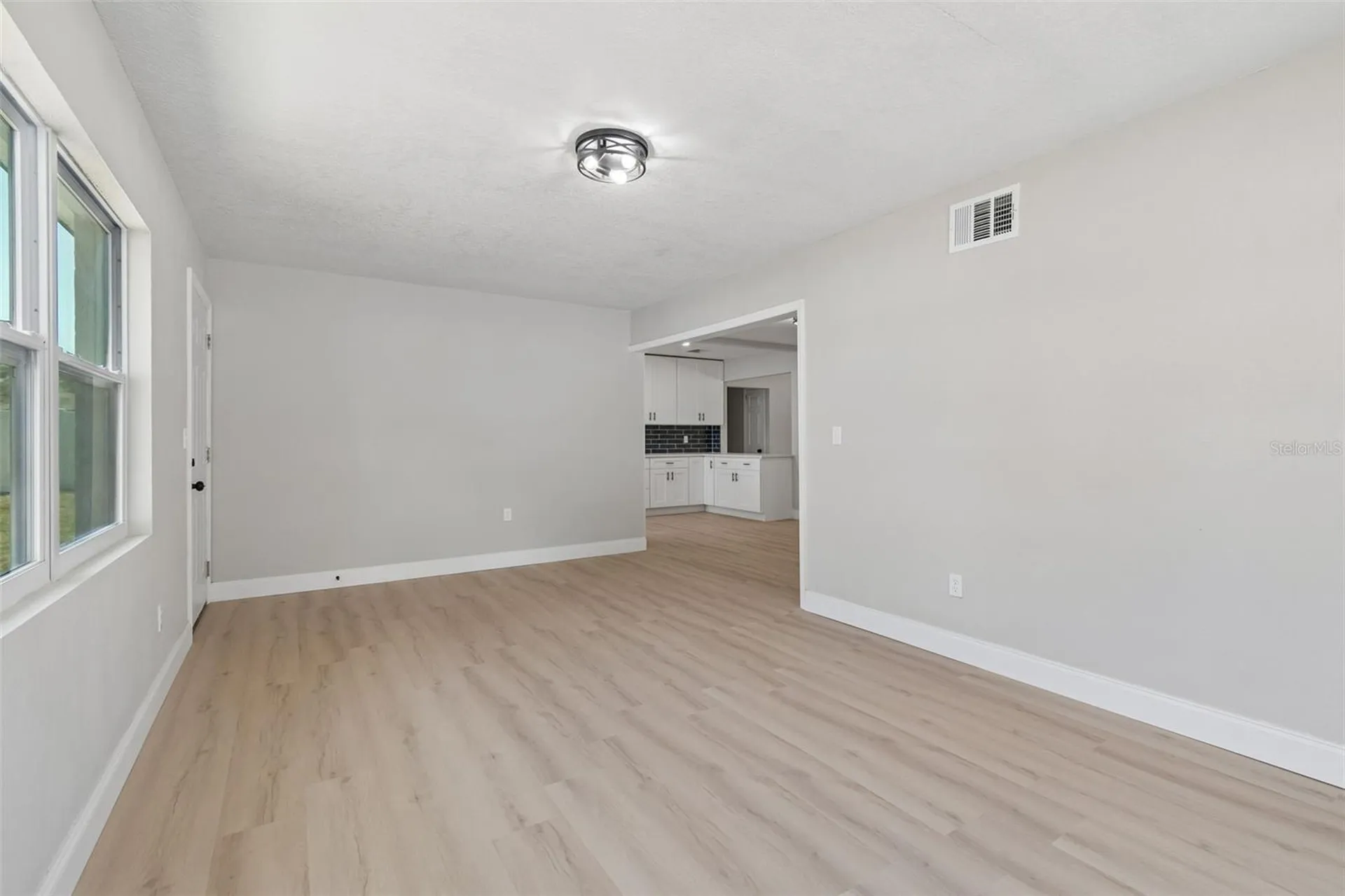 10229 N Valle Drive Tampa FL 33612