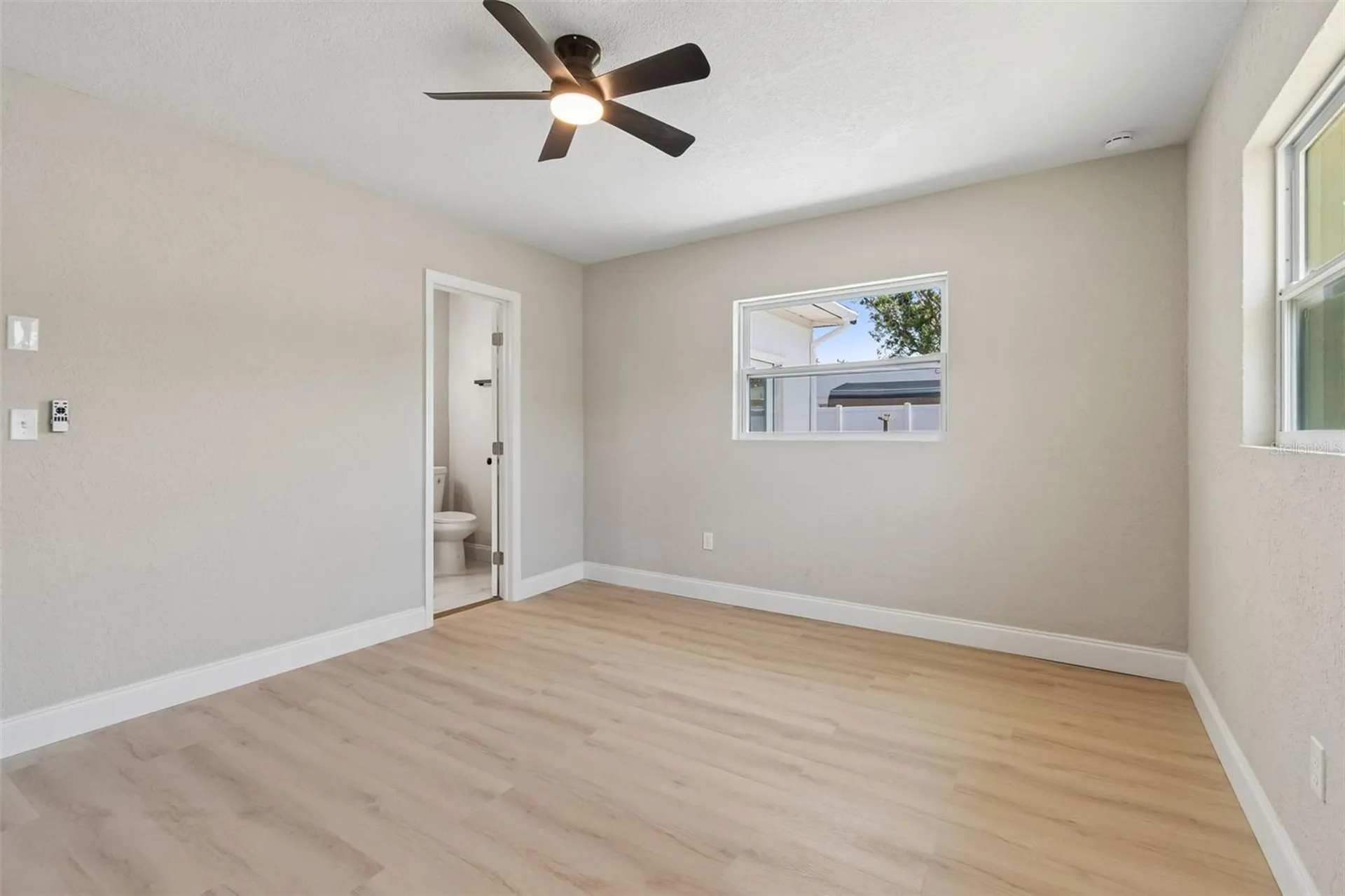 10229 N Valle Drive Tampa FL 33612