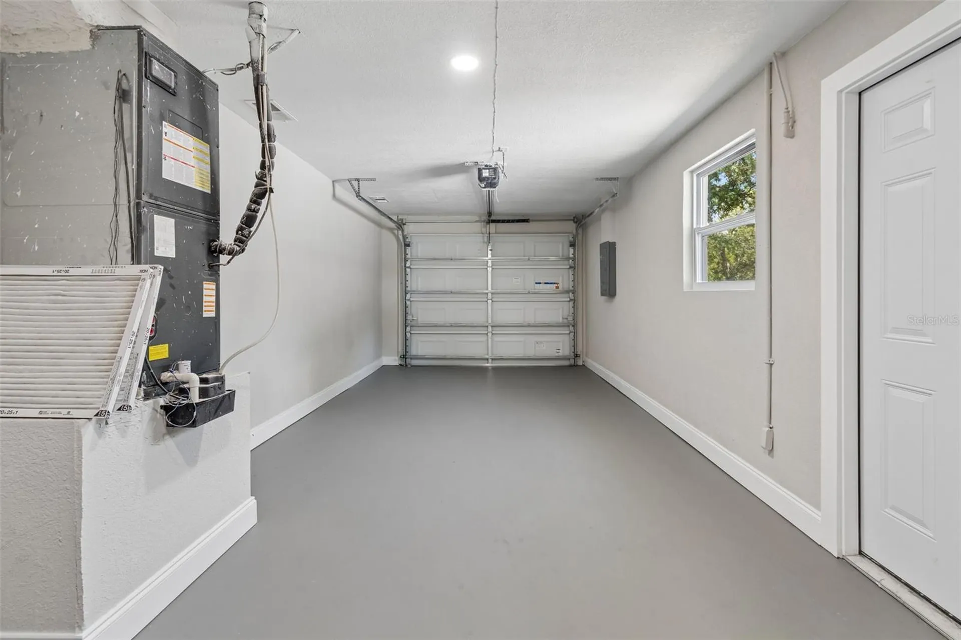 10229 N Valle Drive Tampa FL 33612