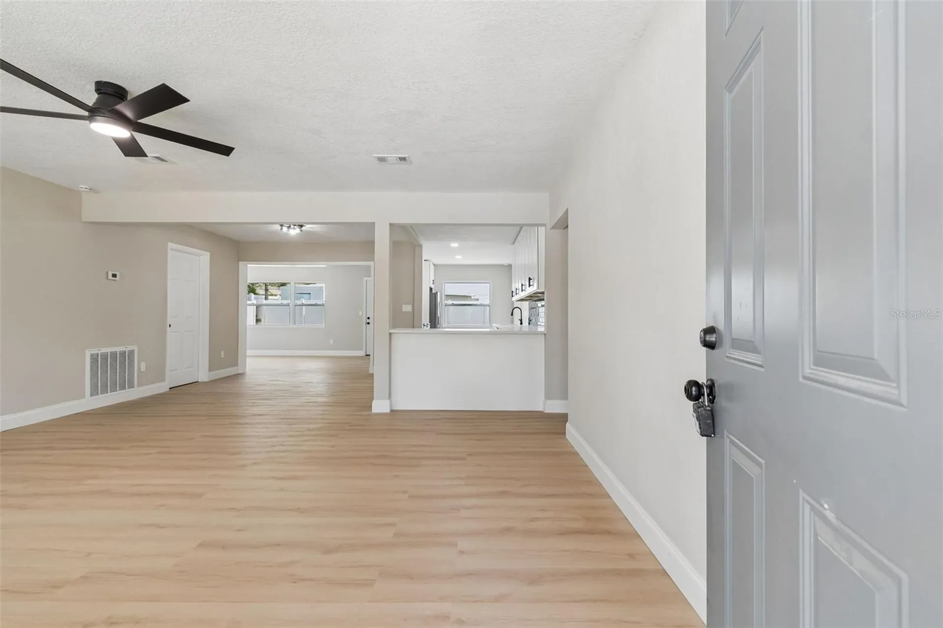 10229 N Valle Drive Tampa FL 33612