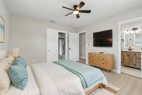 10229 N Valle Drive Tampa FL 33612