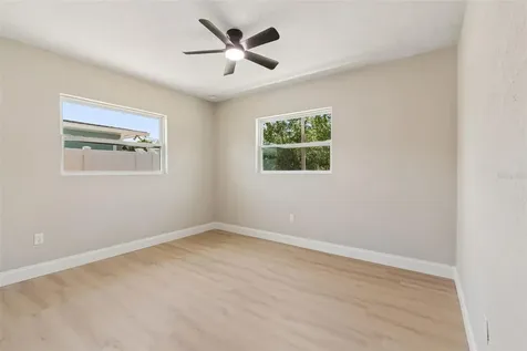 10229 N Valle Drive Tampa FL 33612