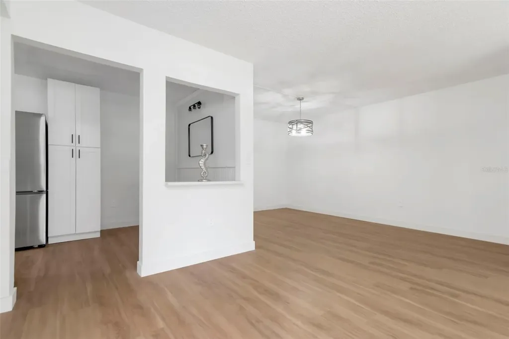 3211 Lake Pine Way E Tarpon Springs FL 34688