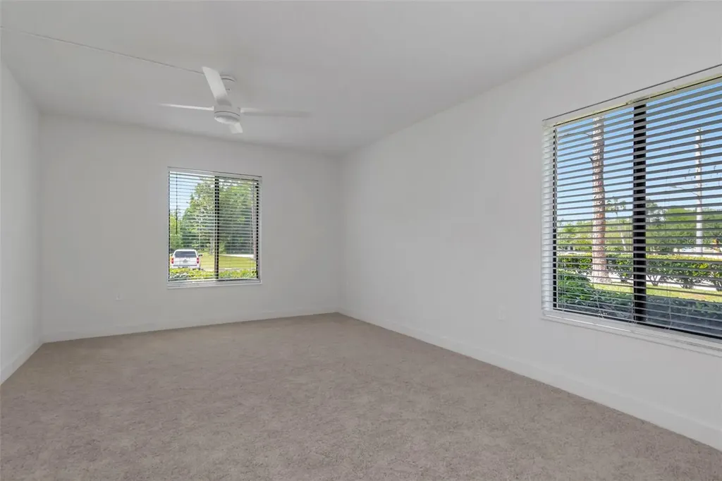 3211 Lake Pine Way E Tarpon Springs FL 34688