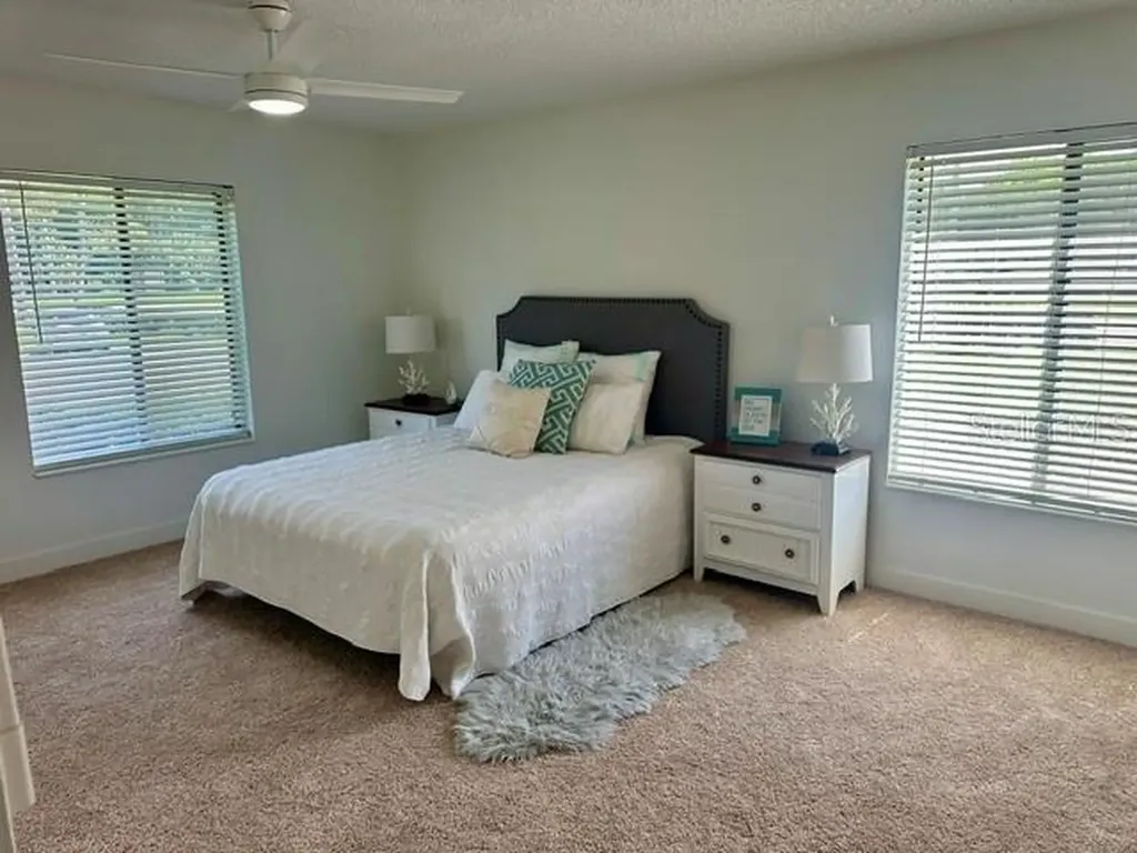 3211 Lake Pine Way E Tarpon Springs FL 34688