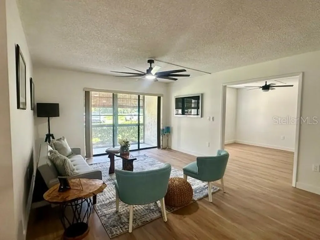 3211 Lake Pine Way E Tarpon Springs FL 34688