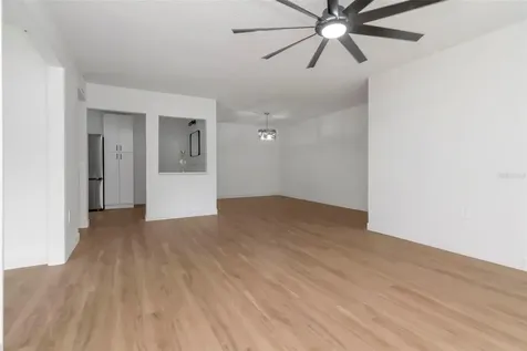 3211 Lake Pine Way E Tarpon Springs FL 34688