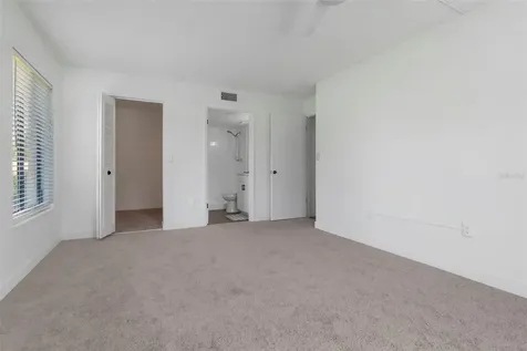 3211 Lake Pine Way E Tarpon Springs FL 34688