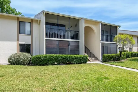 3211 Lake Pine Way E Tarpon Springs FL 34688