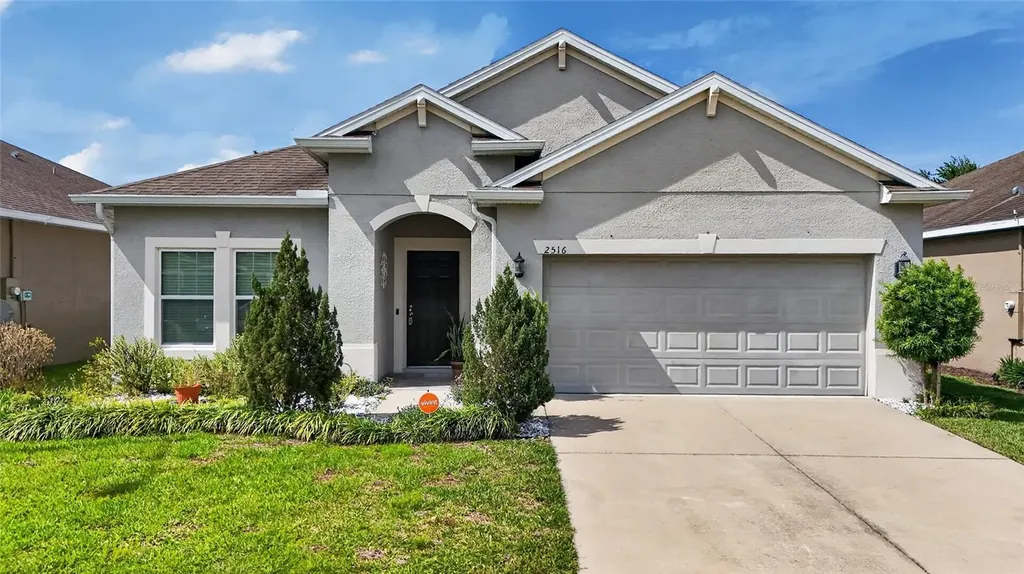 2516 Isabela Terrace Kissimmee FL 34743