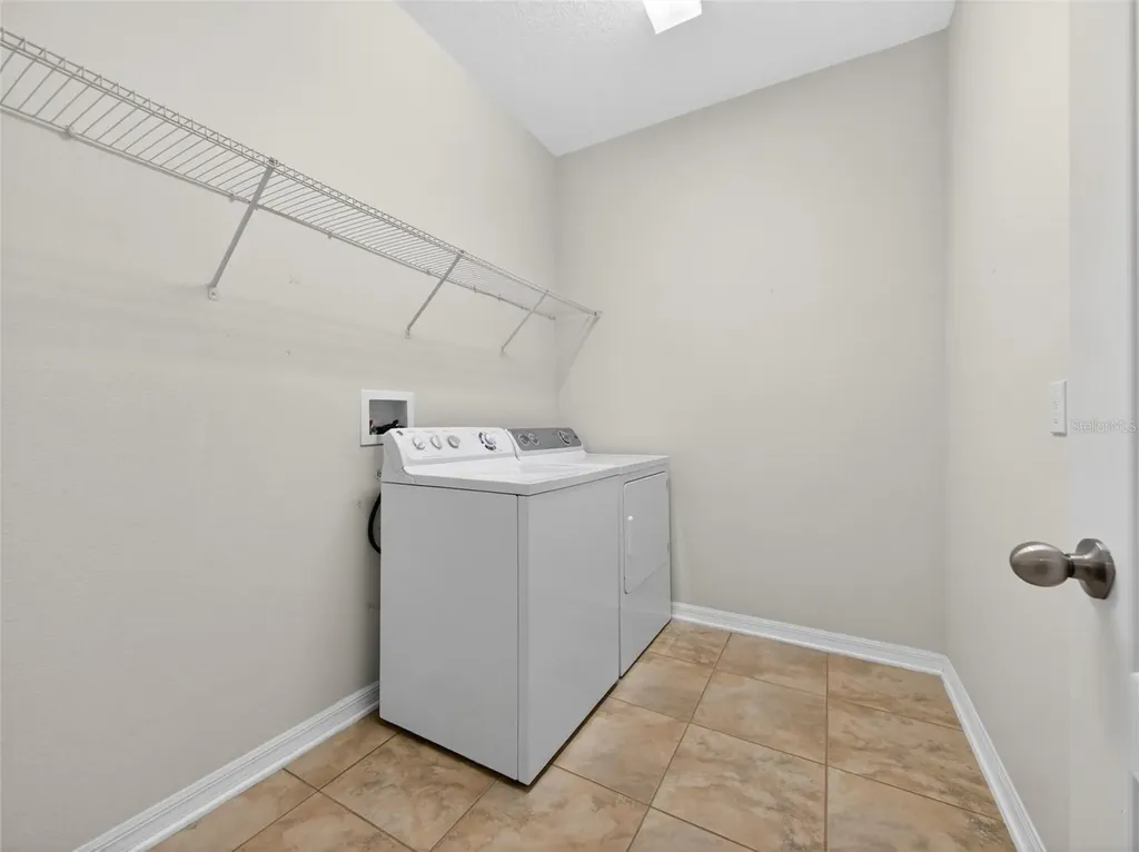 2516 Isabela Terrace Kissimmee FL 34743