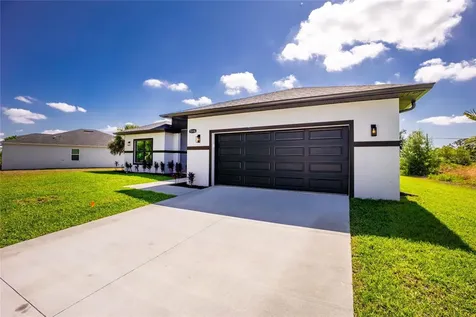 7316 Donahue Street Port Charlotte FL 33981