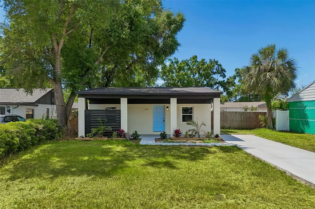3912 W Pine Street Tampa FL 33607