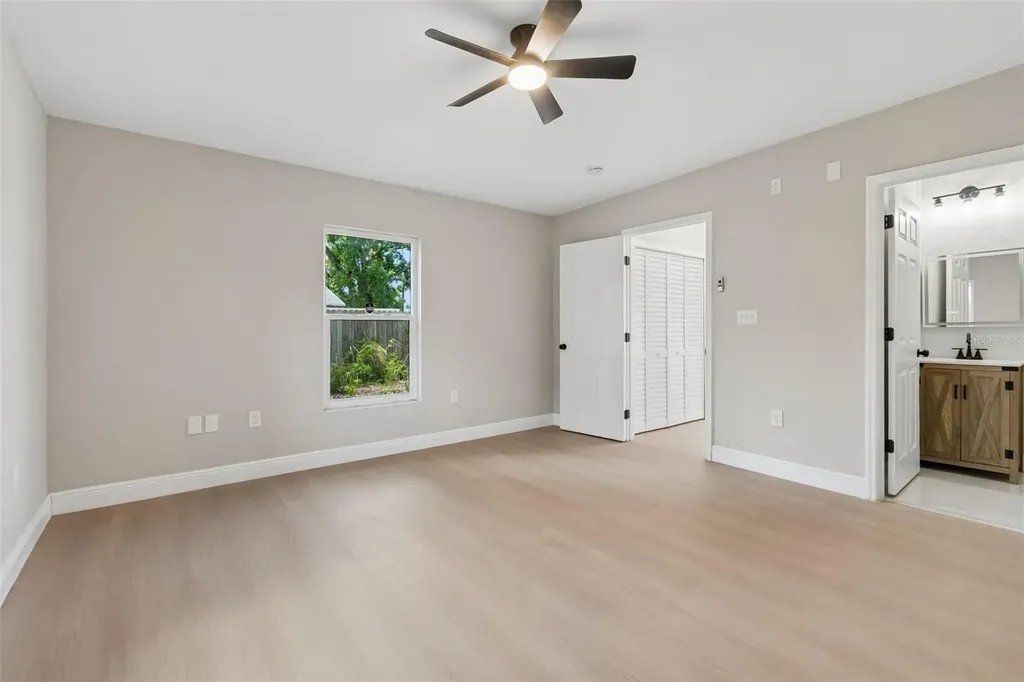 3912 W Pine Street Tampa FL 33607