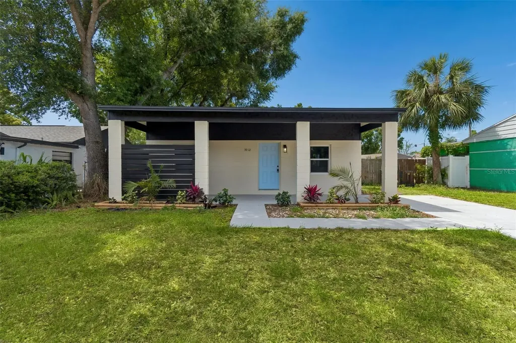 3912 W Pine Street Tampa FL 33607