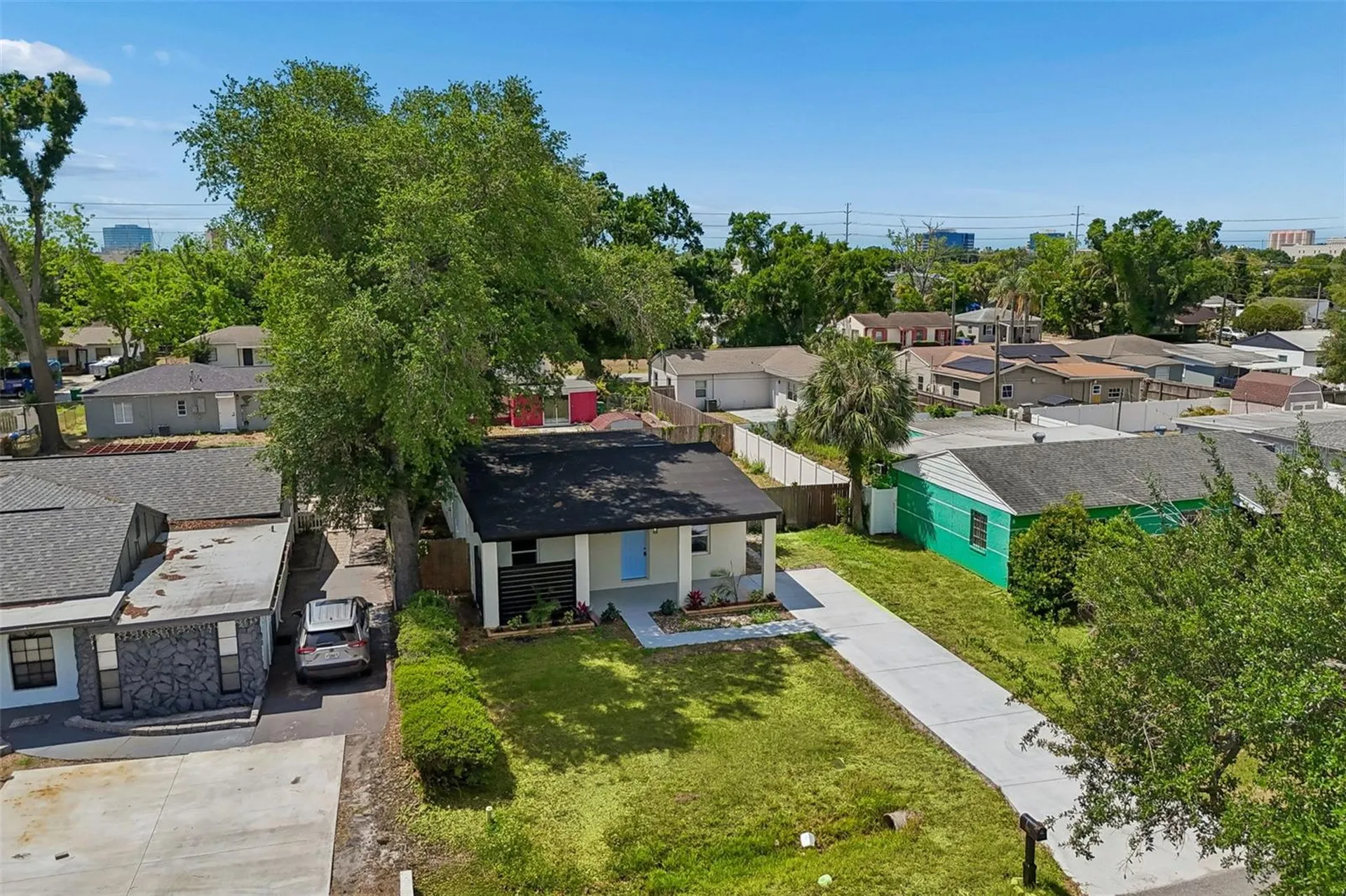 3912 W Pine Street Tampa FL 33607