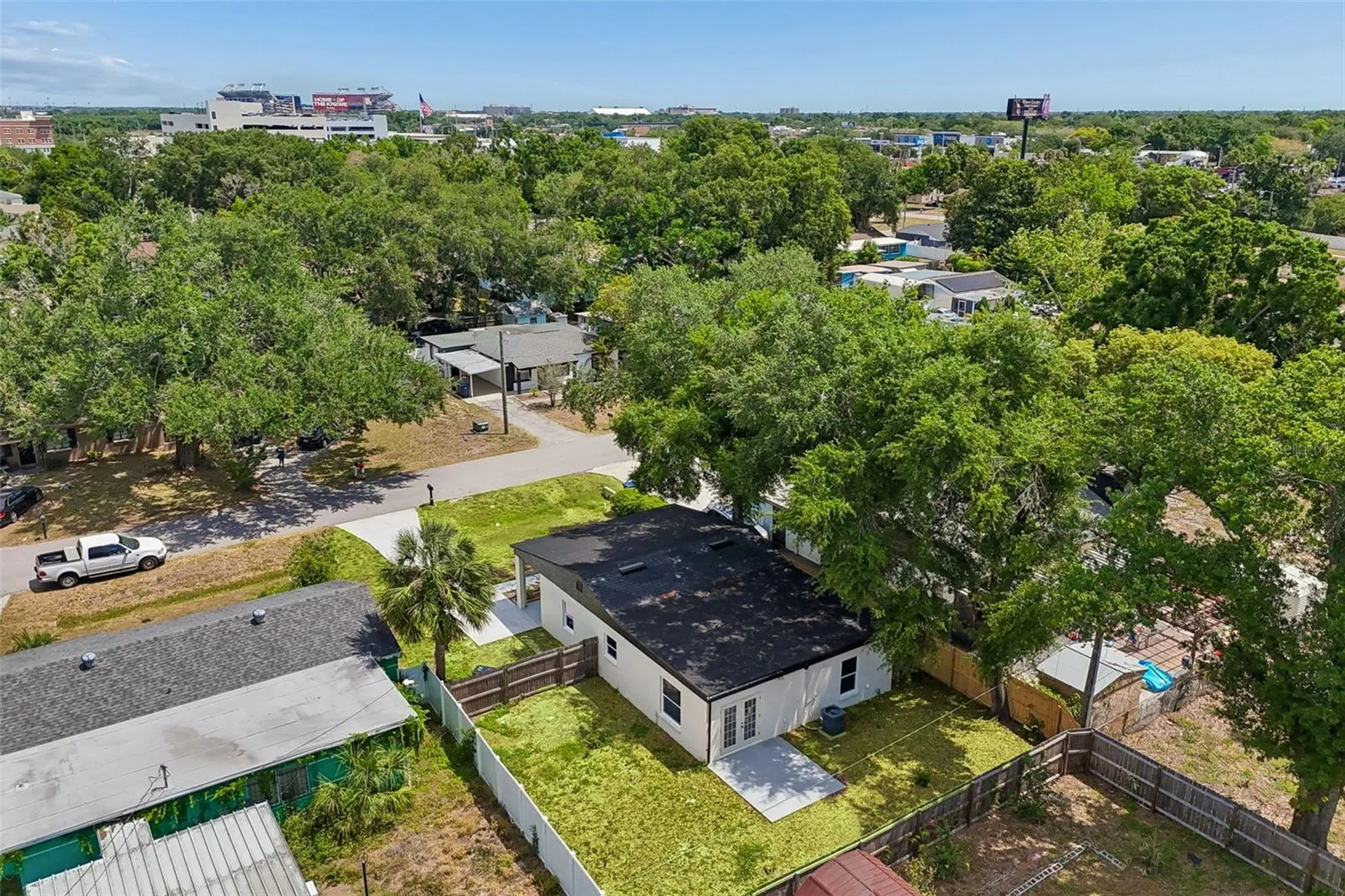 3912 W Pine Street Tampa FL 33607
