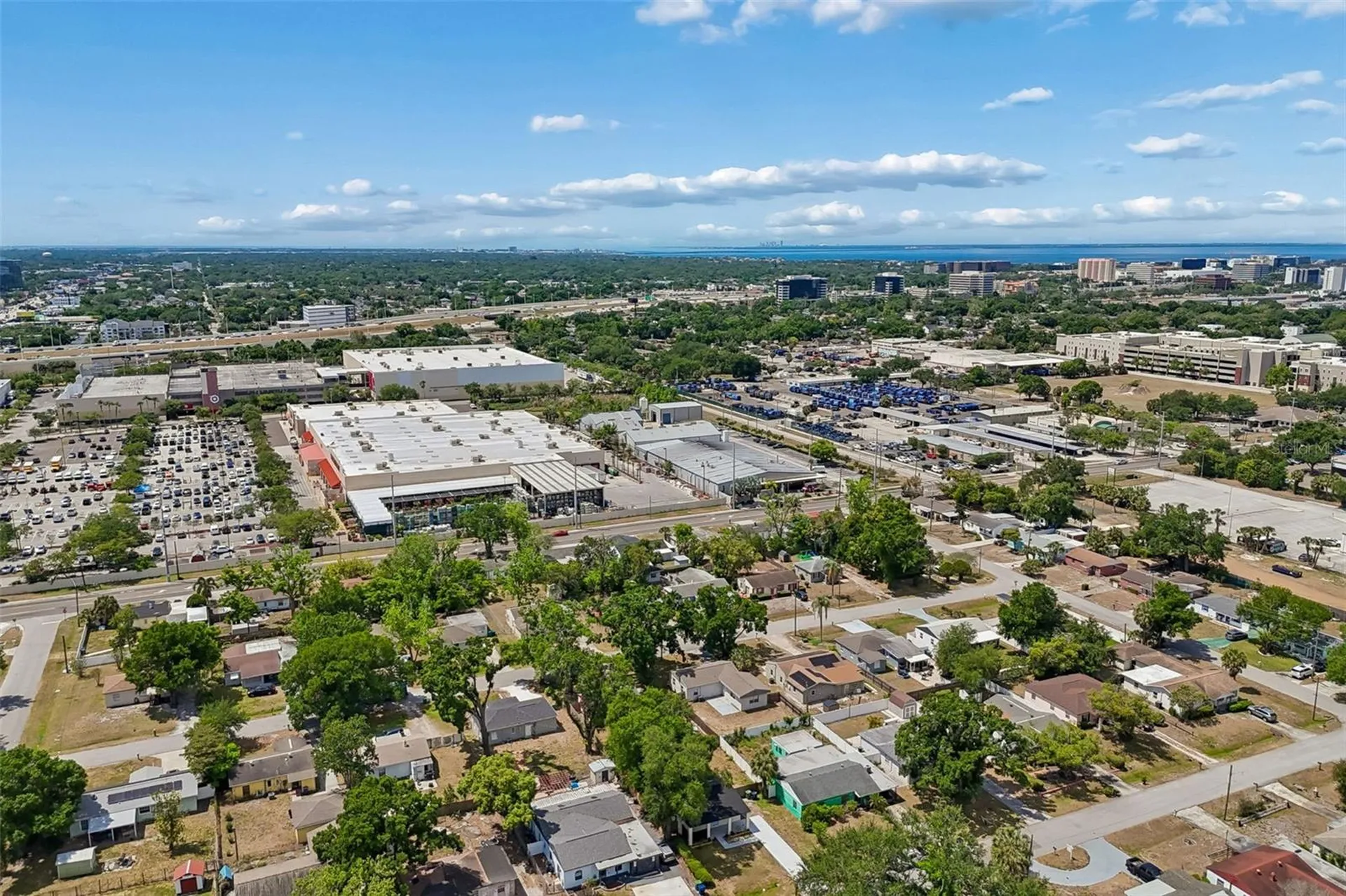 3912 W Pine Street Tampa FL 33607
