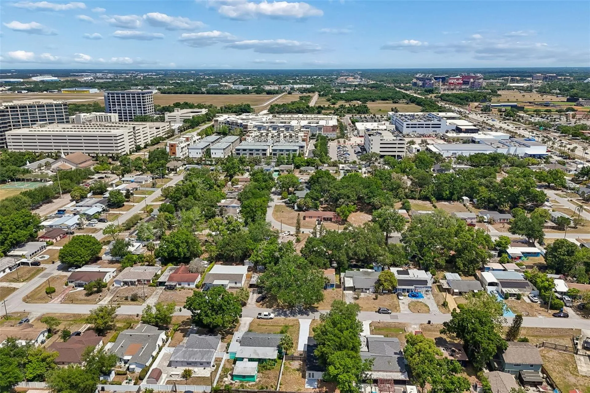 3912 W Pine Street Tampa FL 33607