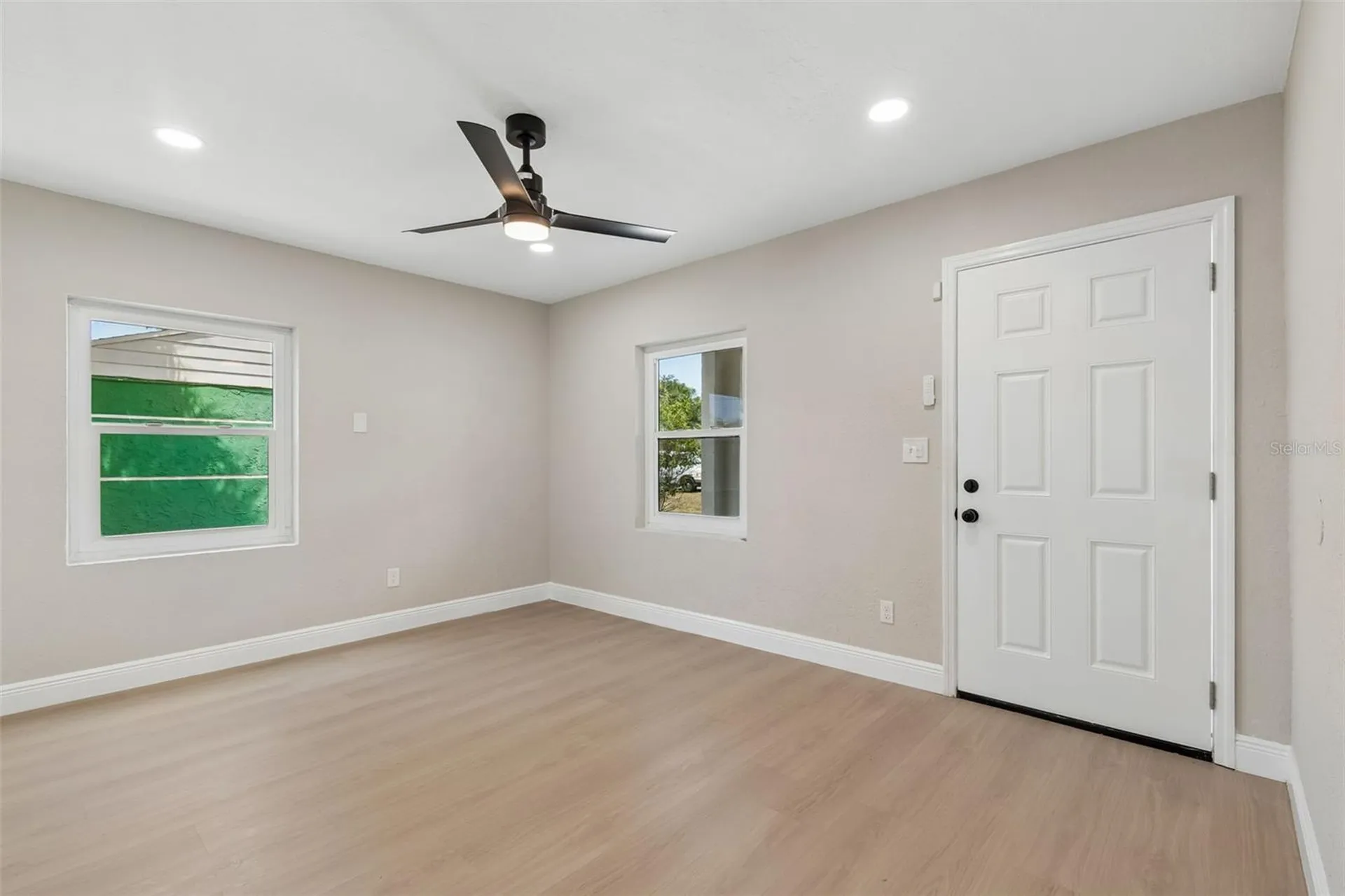 3912 W Pine Street Tampa FL 33607