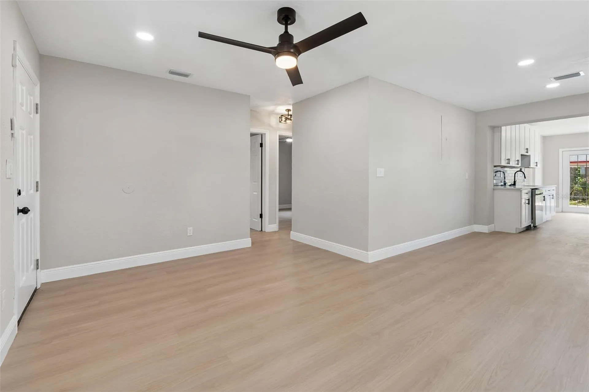 3912 W Pine Street Tampa FL 33607