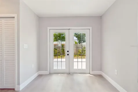 3912 W Pine Street Tampa FL 33607