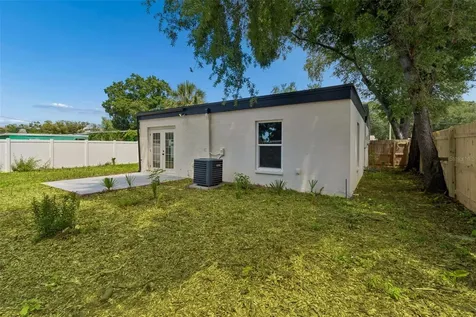 3912 W Pine Street Tampa FL 33607
