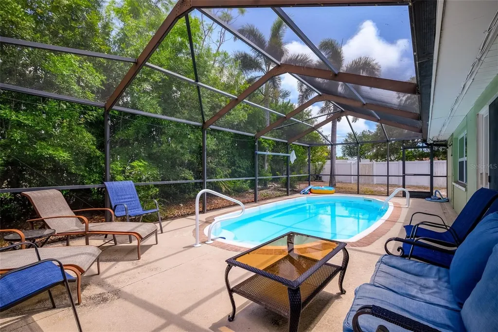 10297 Hetrick Circle E Largo FL 33774