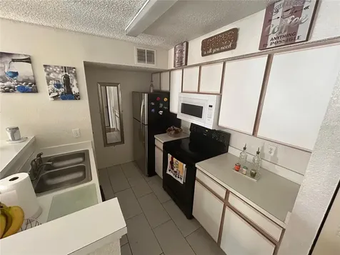 2217 Grand Cayman Court Kissimmee FL 34741
