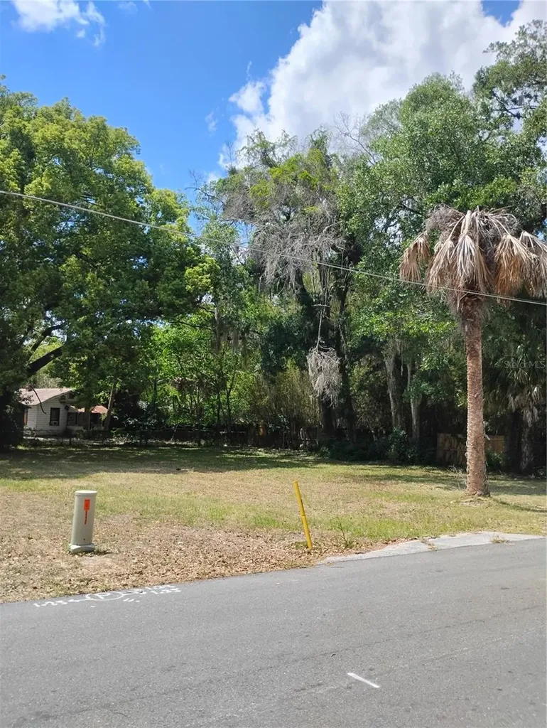 1568 NW 1st Avenue Ocala FL 34475