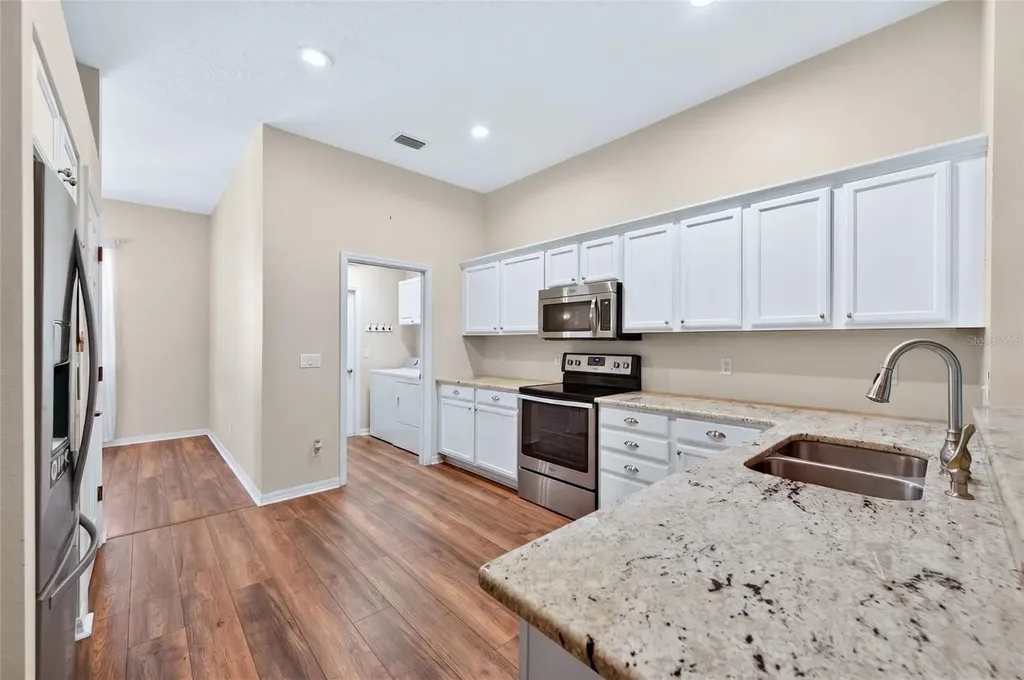 1625 Stoneywood Way Apopka FL 32712