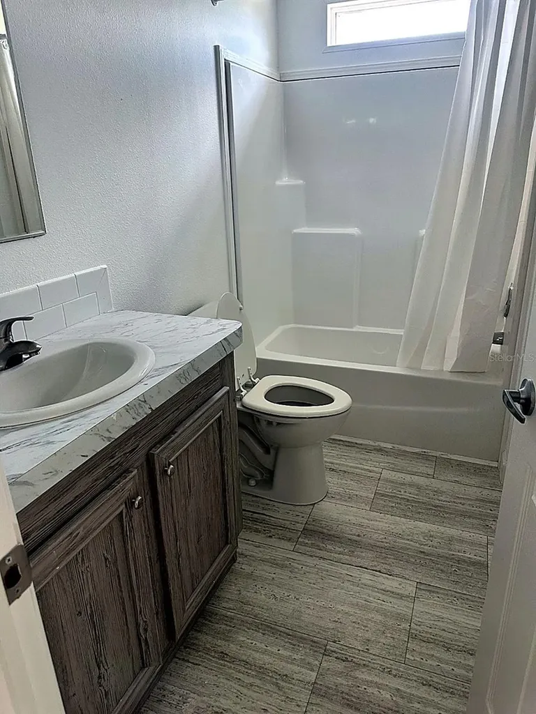 3492 Greenbluff Road Zellwood FL 32798