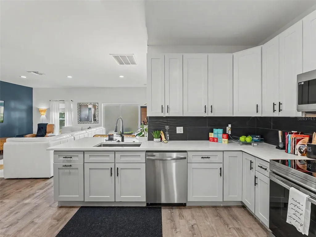 9397 Northcliffe Boulevard Spring Hill FL 34606