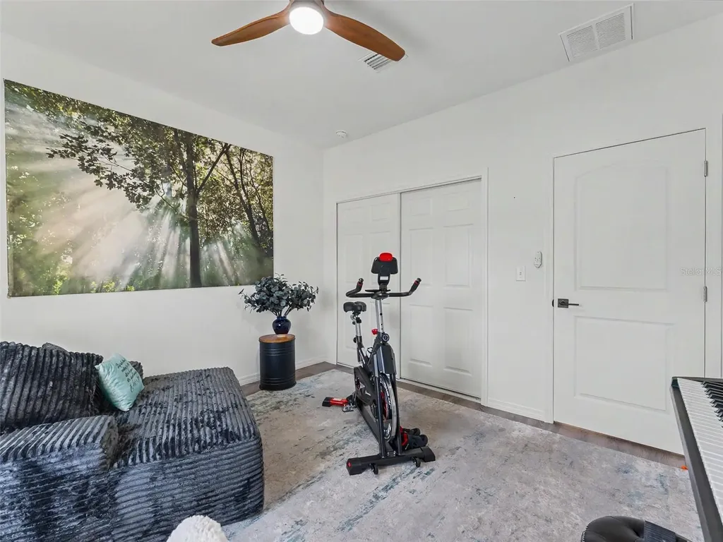 9397 Northcliffe Boulevard Spring Hill FL 34606