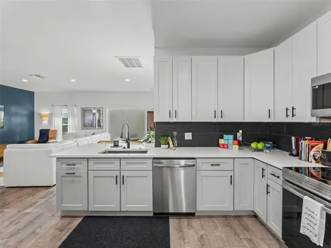9397 Northcliffe Boulevard Spring Hill FL 34606