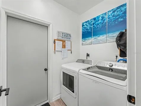 9397 Northcliffe Boulevard Spring Hill FL 34606