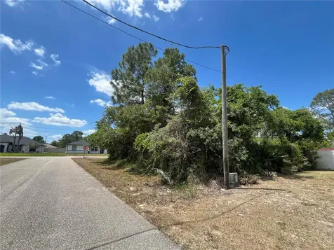 901 Replica Avenue Sebring FL 33872
