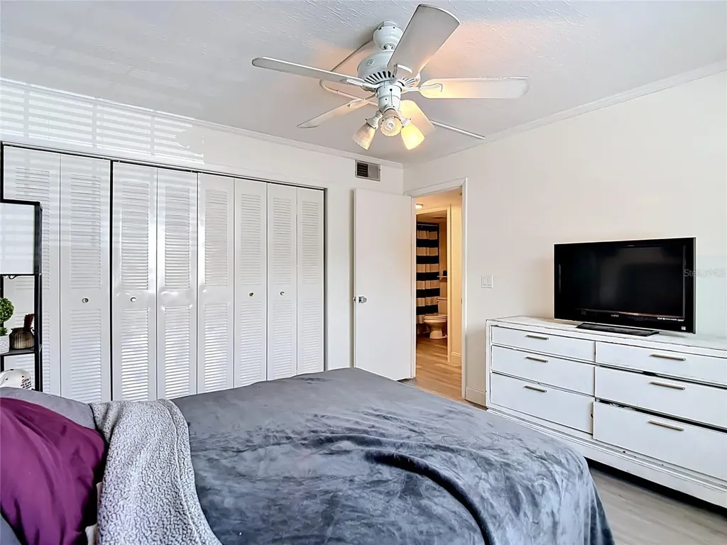 4611 W North B Street Tampa FL 33609
